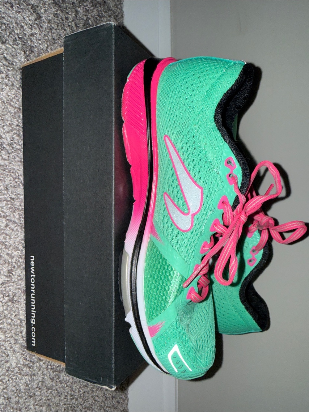 Newton Women's Gravity VII Running Shoes — Pink & Teal - Picture 8 of 9